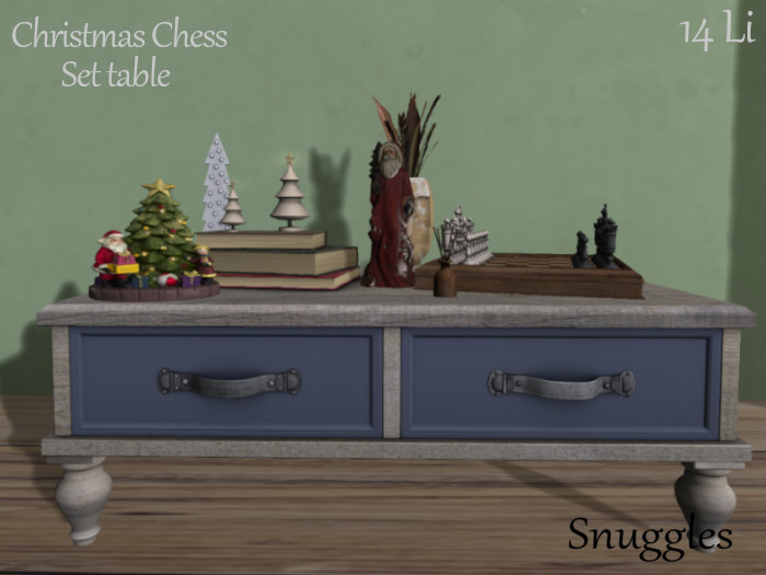 Christmas Chess Set table By Snuggles