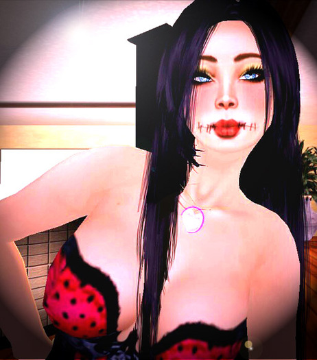 Hb- Winona All Gothic Makeups + Shape