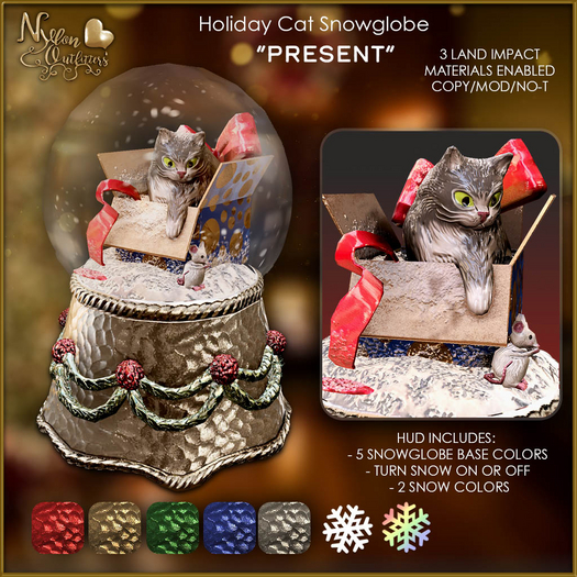 (NO) Holiday Cat Snowglobe - Present