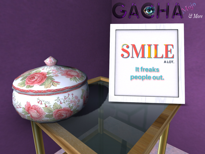 7.{Why Not?} Lochrin Table Clutter