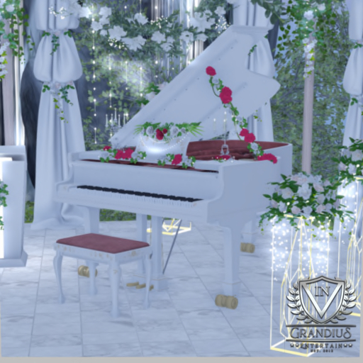 Grand Piano / Roses Candle Decor