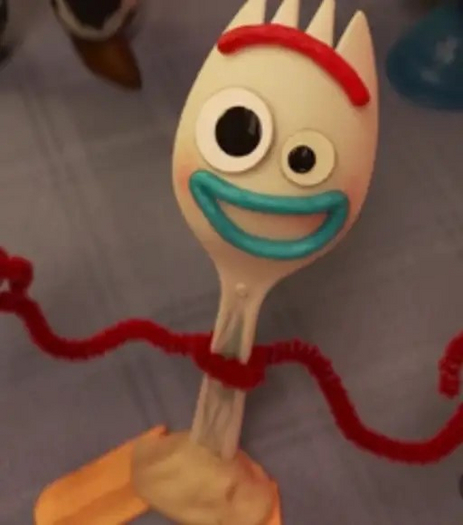 Forky "Trash here I come" Gesture