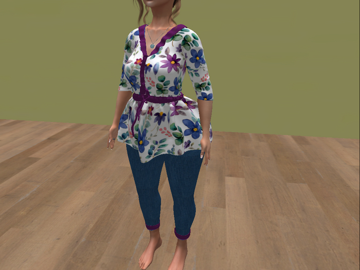 one in a melon flower 3/4 top and jeans