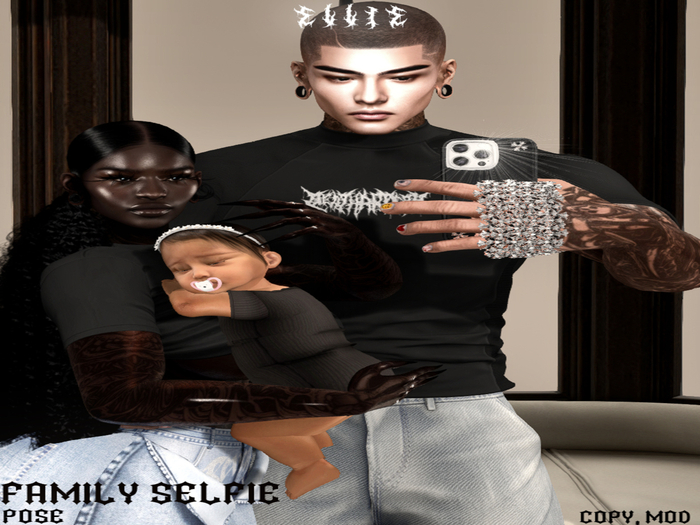 ELLIE ~ Family Selfie ~ Pose Unpacker