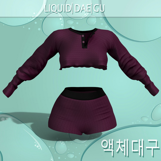 Maroon Shorts Outfit