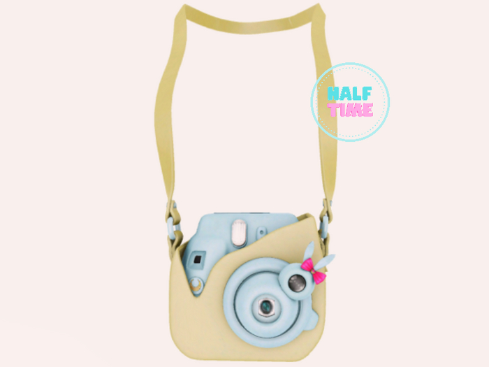 *Tentacio* CUte girl needs moon polaroid blue