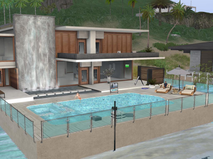 REDUCED PRICE RENTAL: 902 Modern Fully Furnished Beach House, Pool and Hottub  <1500Lpw