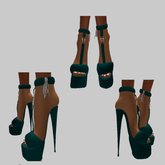*Dani's* Green Hot Platform Shoes