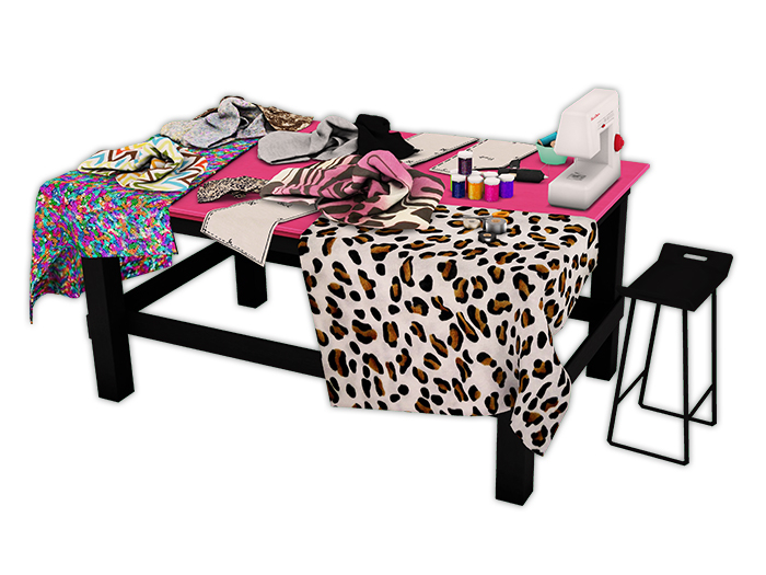 Garbaggio // Work Room - Sewing Table