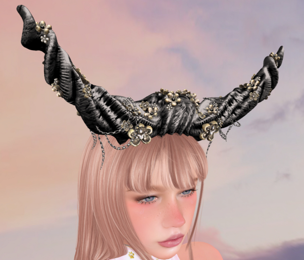 !dM Lunara - GoddessHorns **BLACK ROSE**