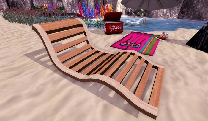 "M" Mesh IInside "M"  Mesh Sun Lounger