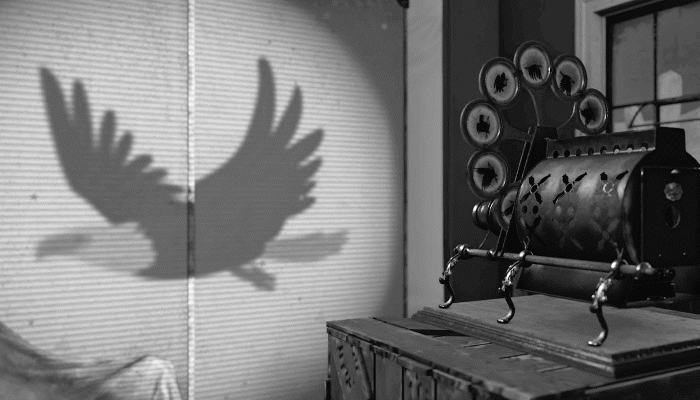 James&Dew .. Sciopticon Projector - Eagle