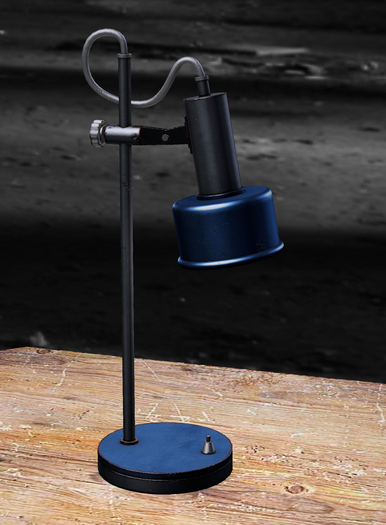 {Unflat Stuff} Retro Desk Lamp