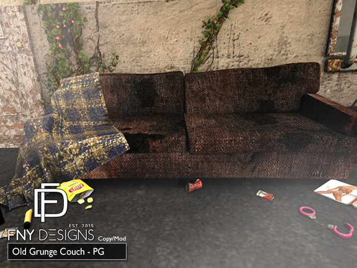 :FNY: Delivery - Old Urban Grunge Couch