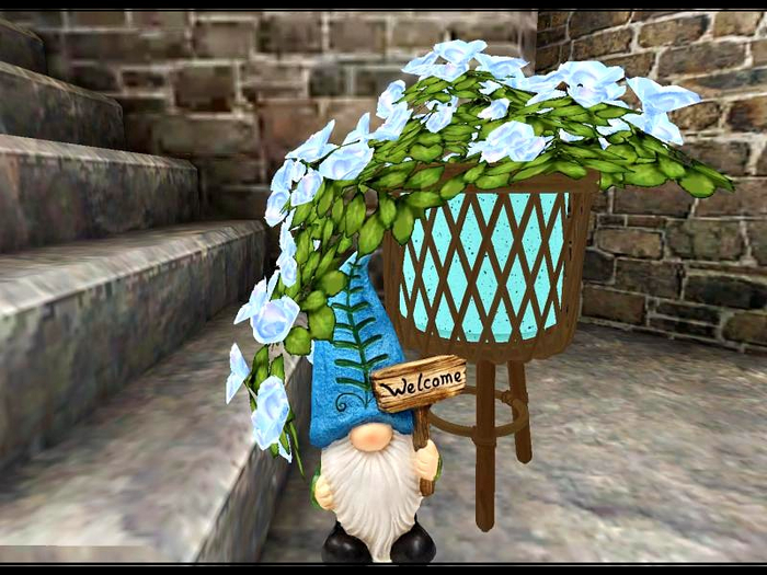 [AE] Home & Garden - Draping Rose Planter with Figurine blue