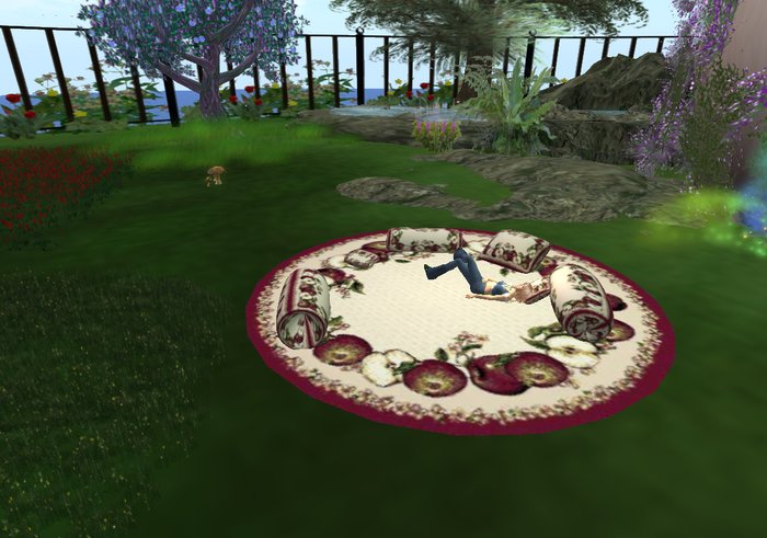 Emma's Apple Rug with 6 Sit Cushions