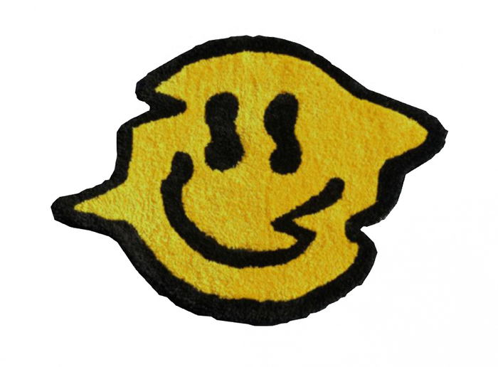 (DOOMSDAY) SMILEY RUG (YELLOW)