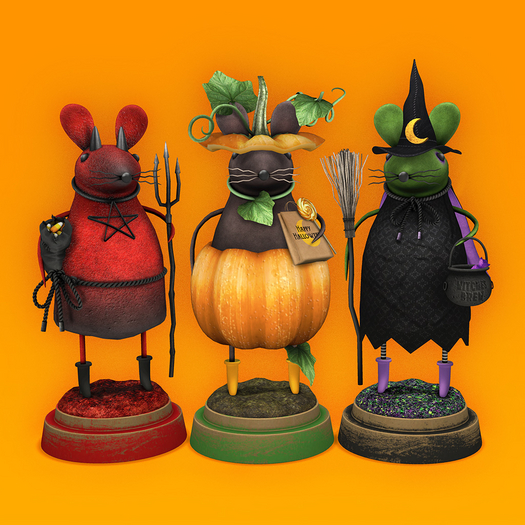 A Mouse for All Seasons Halloween Set  