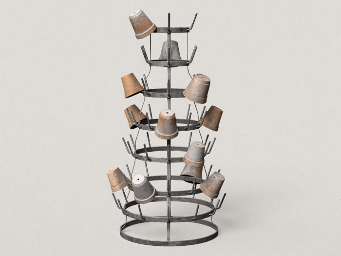 Nutmeg. Garden Pot Rack / add me