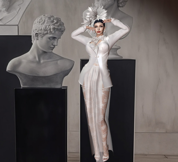 Adl Alta Moda Lady In White