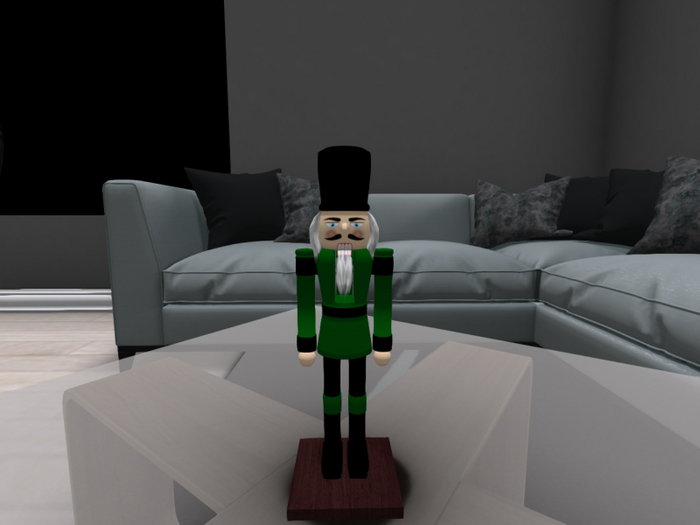 Nutcracker 3 Green/Black - with Music - Set