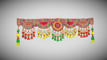 Hanging garland desi