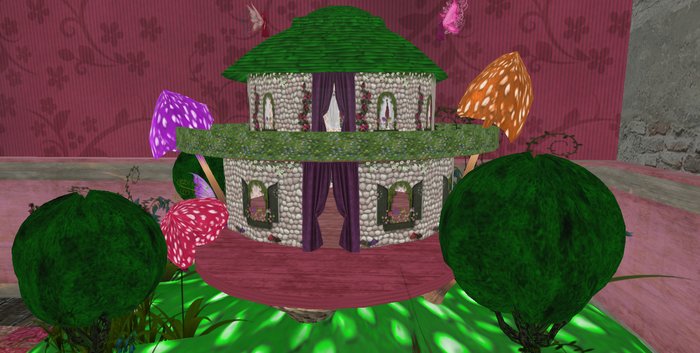 ALMOST FREE! WHIMSY FAIRY MUSHROOM (GREEN)  HABITAT FOR SMALL FAIRIES, PETS, OR OTHER  BREEDABLES-42 PRIMS