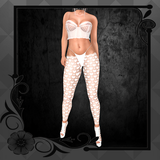 V2V RIO OUTFIT ( LARA) WHITE add me