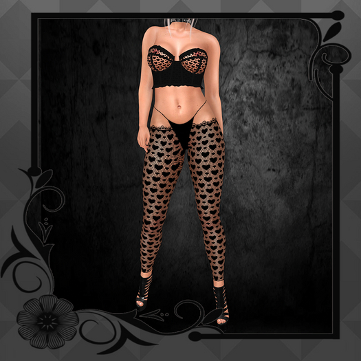 V2V RIO OUTFIT ( LARA ) BLACK add me