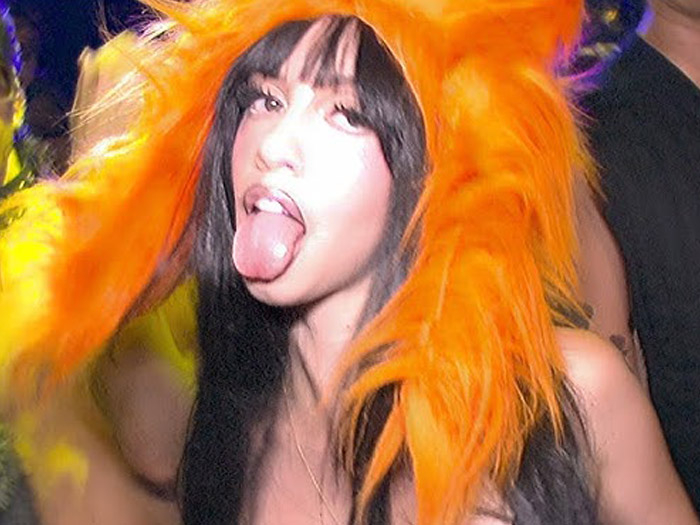 Mew mew's - 4 noviosS Camloop