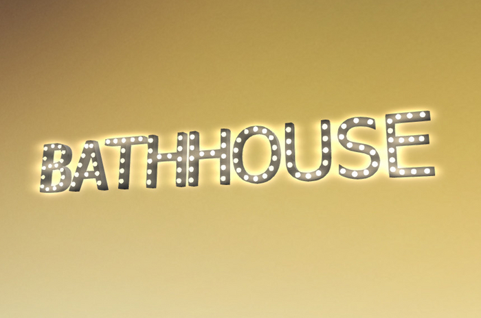 [Px] "BATHHOUSE" Illuminated Light Bulbs Sign