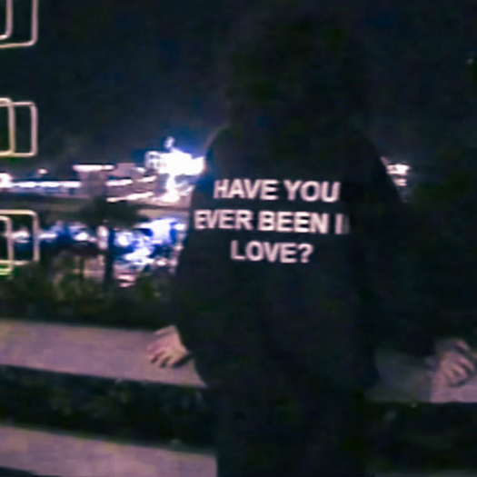 *bamberella. shady-moon//paranoia (soundloop)