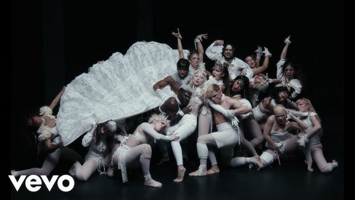 6B$ - ABRACADABRA CHALLENGE (LONG)