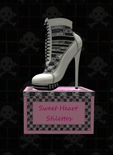 Sweet Heart Stilettos -Gray & White