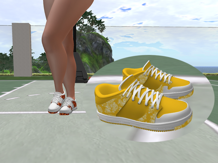 [[ SS ]]  LILO SNEAKERS 005