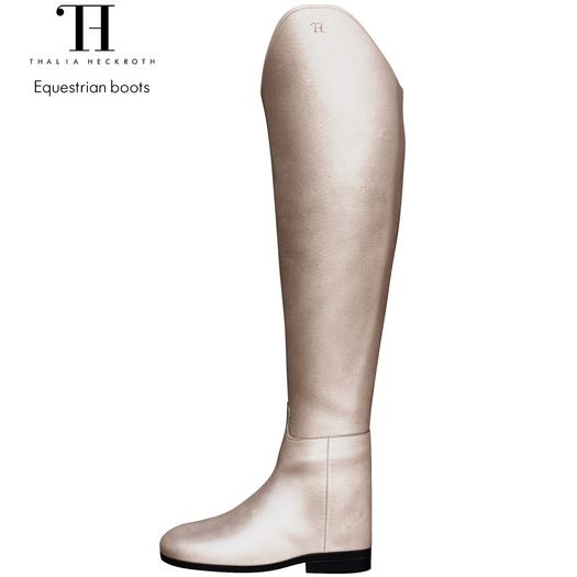 Thalia Heckroth - Equestrian boots NUDE