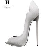 Thalia Heckroth - Olly heels AIR