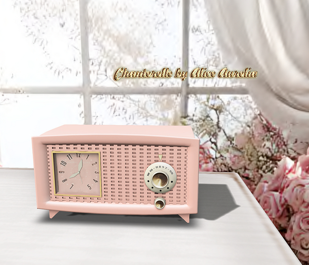 -tb- Bon Voyage - Clock Radio (Pink)