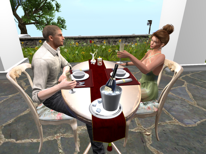 Retro Lovers table