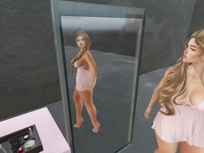 Glass Body Length Mirror PBR Materials