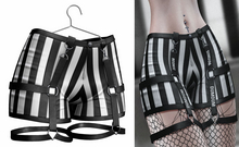 [DumDum] Strapped Shorts - White Stripes