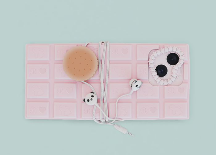 ROOM.900 ChocoPhone - Pink.B01 UNCOMMON