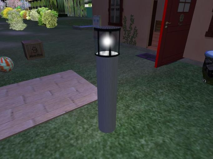 Baxton Lamp-pole