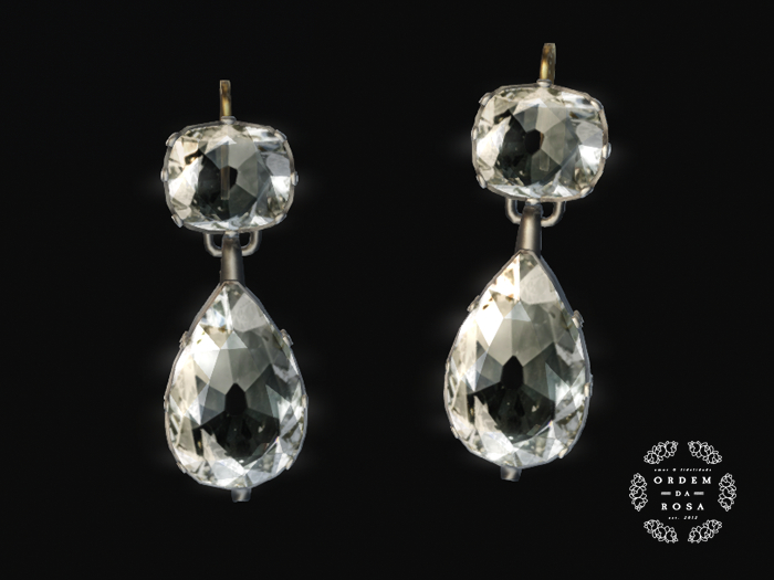 Ordem da Rosa - Diamond Drop Earrings