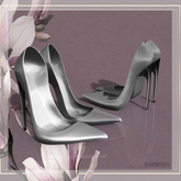 Silver Pointed Pumps Reborn
