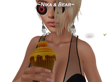~Nika & Bear~ Pumpkin Cupcake