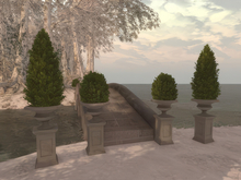 Cotswold Garden Urns Evergreen British English Home