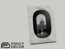 Fancy Decor: Everfall Frame