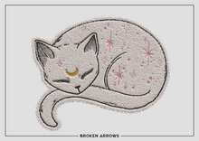 BROKEN ARROWS -  Mystic Cat Rug - White & Pink 