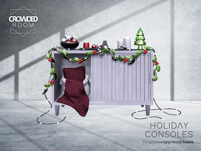 Crowded Room - Holiday Console - Green / White 